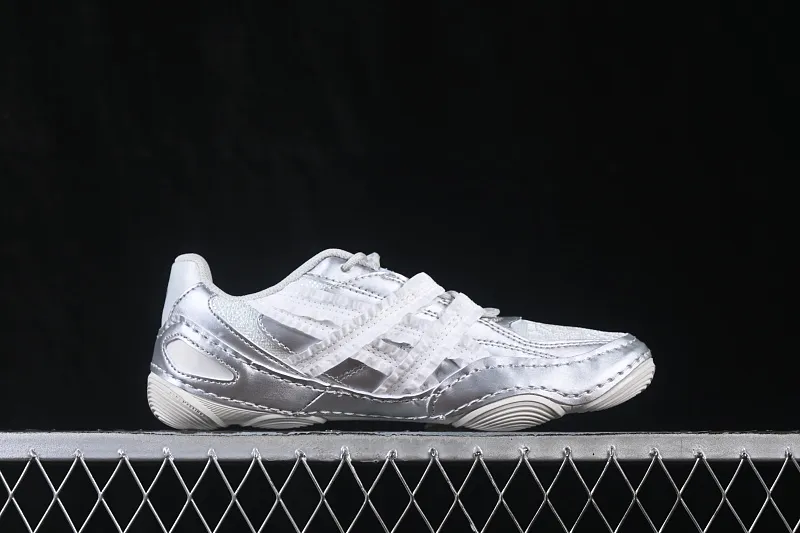 All categories Asics Asics series Asics Hypersync Asics Hypersync fashion retro breathable lightweight thin-soled moral training shoes 1203B146-100